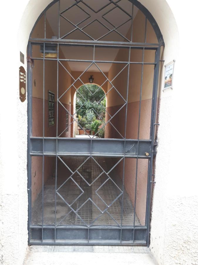 Tra Gianicolo E Trastevere Рим Экстерьер фото